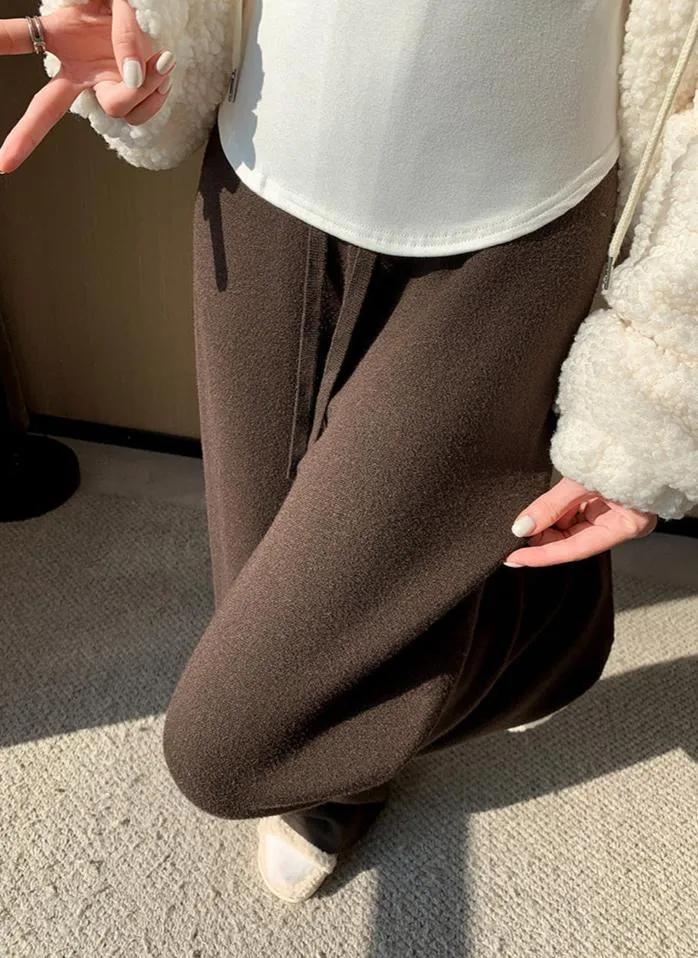 Riley Plush-Lined Casual Pants