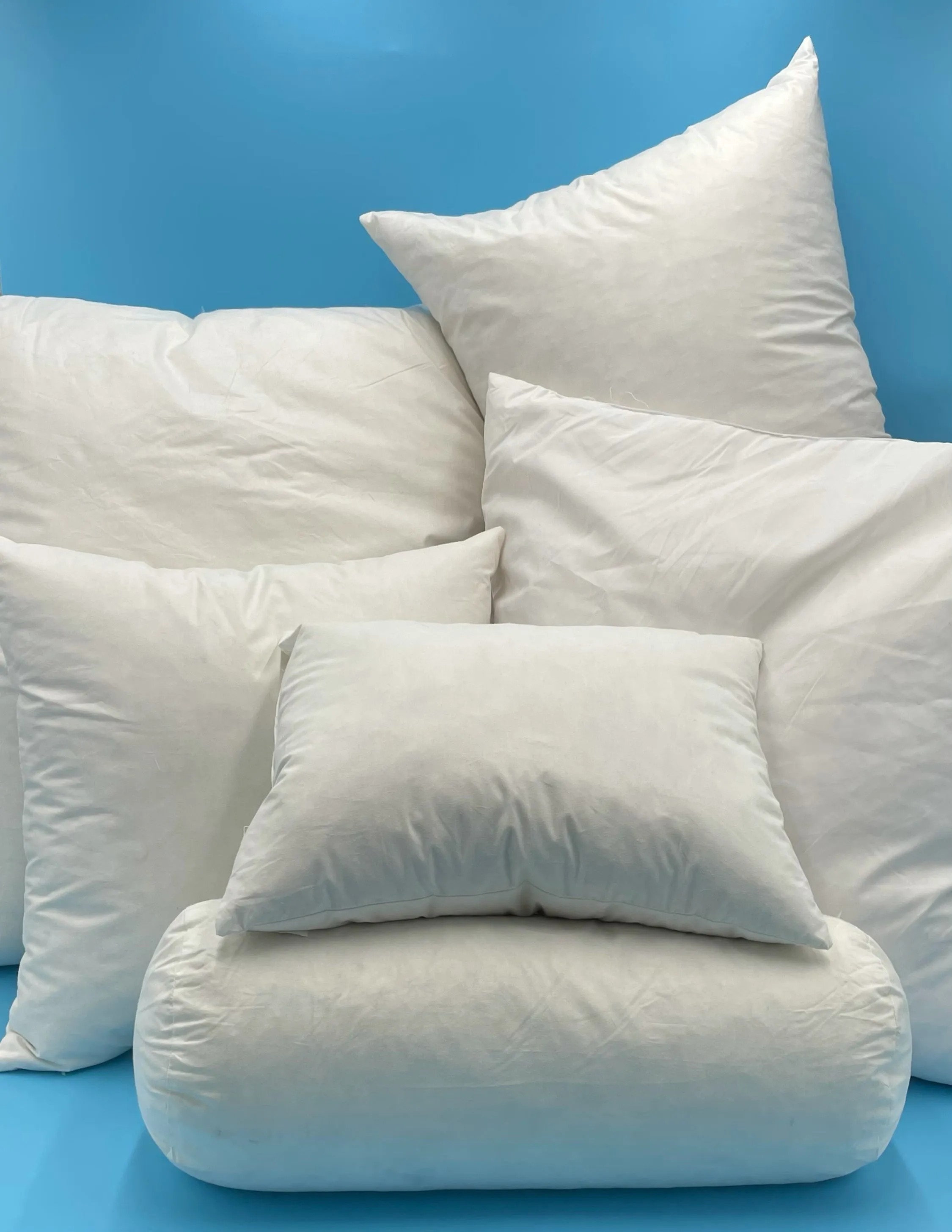 SupremeSoft™ 18" Square 100% White Goose Down Pillow Insert