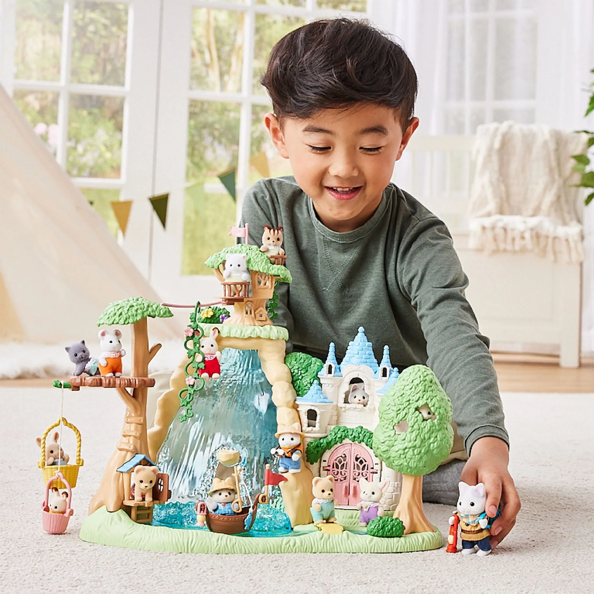 Sylvanian Families Secret Forest Falls